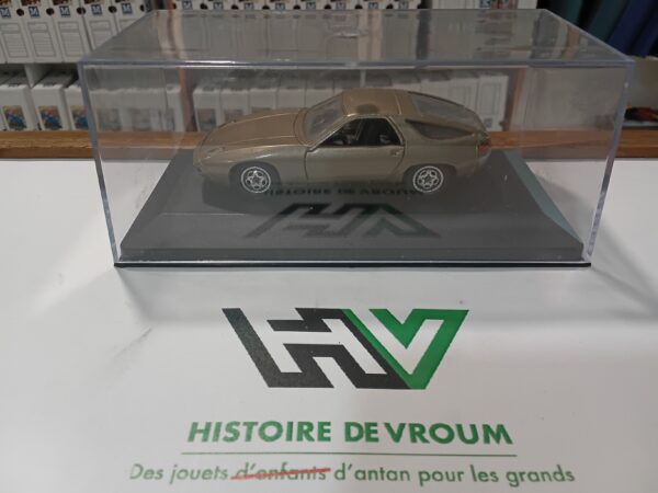 Porsche 928 1/43 Solido