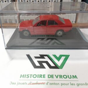Mercedes 190 E Rouge Solido 1/43
