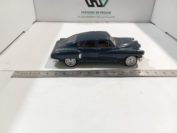 Tucker 1948 1/43 Solido – Image 4