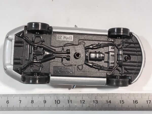 BMW Z8 Grise Solido 1/43 – Image 5