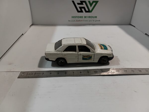 Mercedes 190 E Bendix Solido 1/43 – Image 2