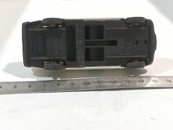Mercedes 190 E Bendix Solido 1/43 – Image 5