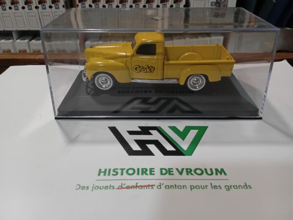 Dodge 1940 1/43 Solido