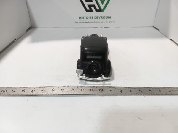Citroën 15 Six 1/43 Solido – Image 3