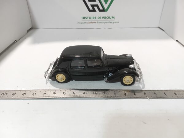 Citroën 15 Six 1/43 Solido – Image 4