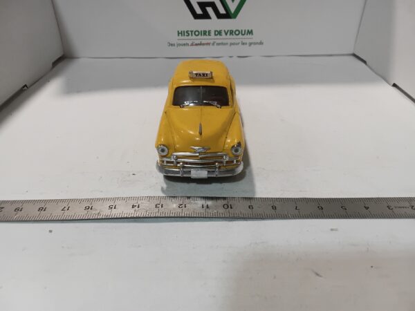 Chevrolet 1950 1/43 Solido – Image 2