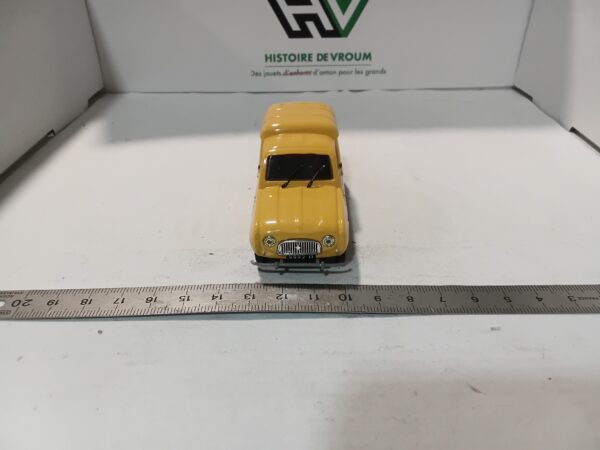 Renault fourgonette R4 1/43 Norev – Image 2