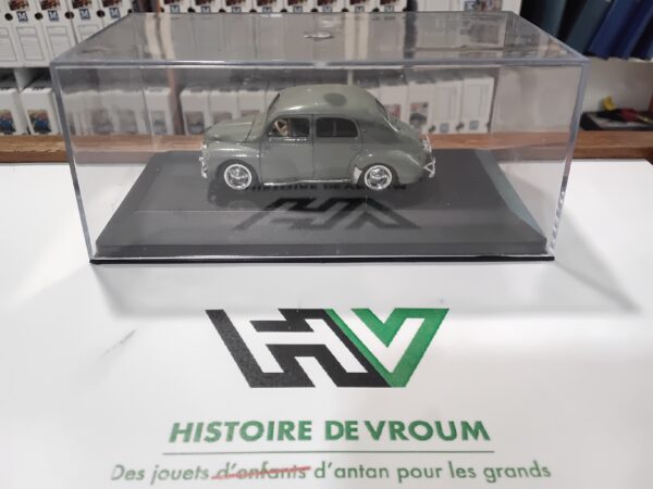 Renault 4 CV 1/43 Solido