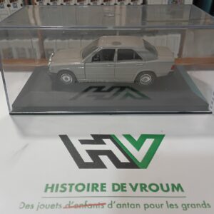 Mercedes 190 1/43 Solido