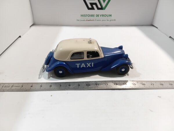 Citroën 11 1/43 Altaya – Image 4