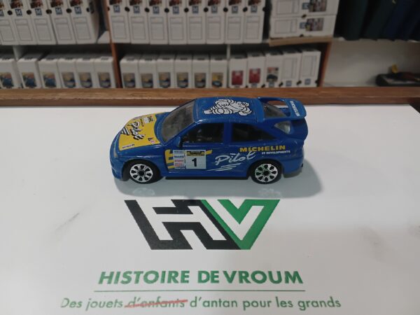 Ford Escort RS Cosworth 1/43 Bburago