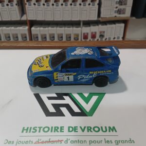 Ford Escort RS Cosworth 1/43 Bburago