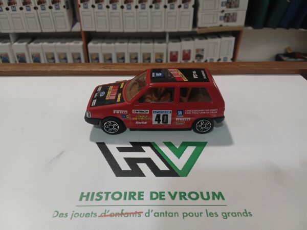 Fiat Uno Pioneer N°40 1/43 Bburago