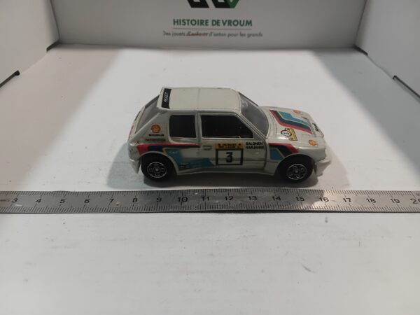 Peugeot 205 Turbo 16 1/43  Bburago – Image 4