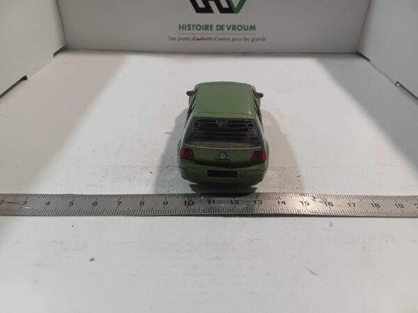 Volkswagen Golf 1998 1/43 Bburago – Image 3