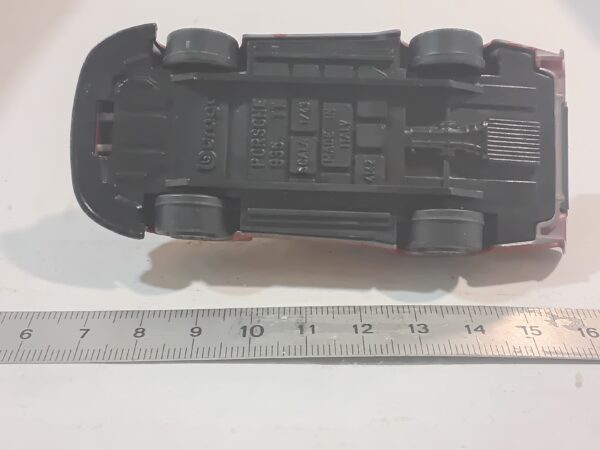 Porsche 935 TT n°30 Bburago 1/43 – Image 5