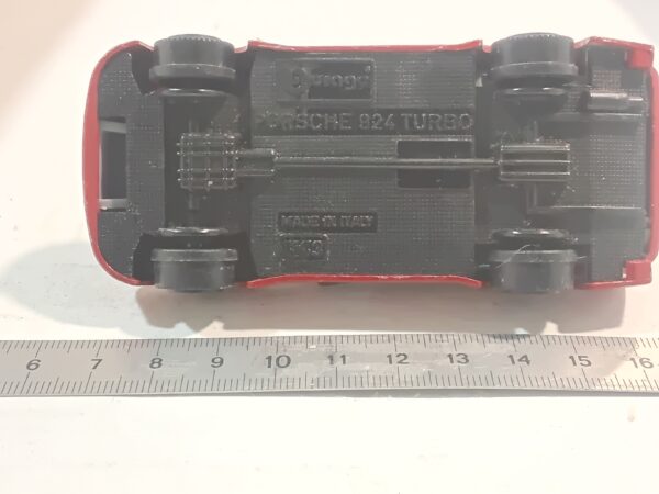 Porsche 924 Turbo Boss n°25 Bburago 1/43 – Image 5