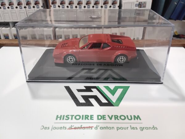 BMW M1 1/43 Solido