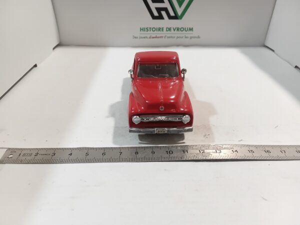 Ford Pickup 1953 Maisto 1/32 – Image 2
