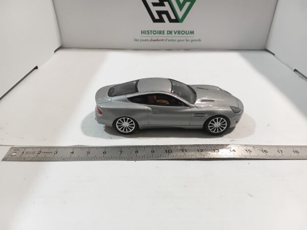 Aston Martin Vanquish 1/43 – Image 4