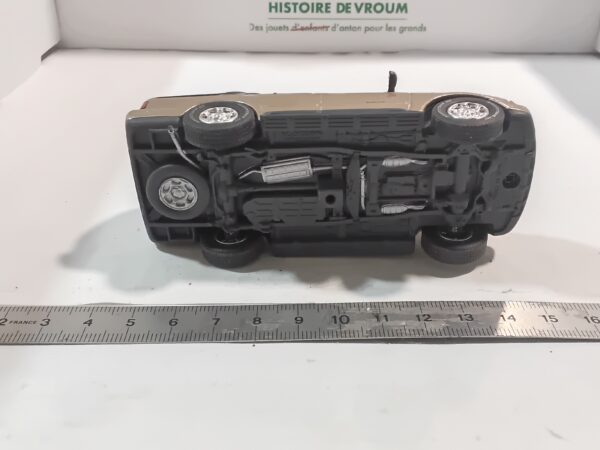 Lincoln Navigator Anson 1/43 – Image 5