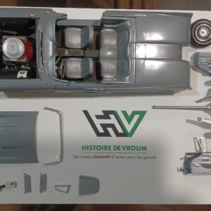 Maquette Ford Thunderbird 1/ 24 à restaurer