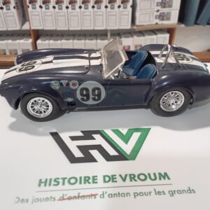 Maquette AC Cobra 1/ 24 à restaurer