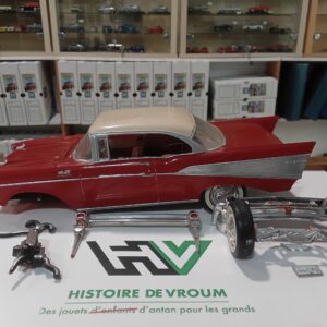 Maquette Chevrolet Bel Air 1/ 24 à restaurer