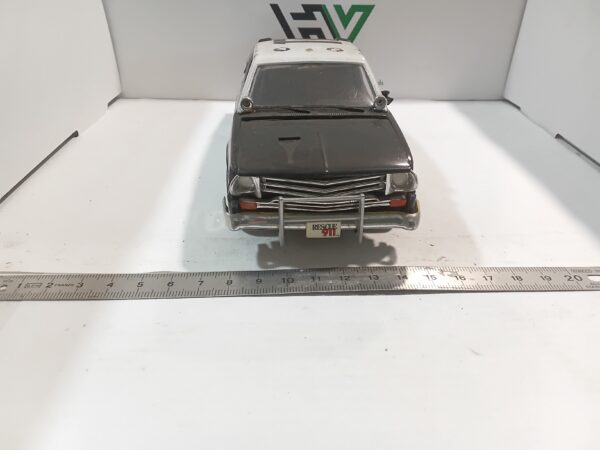 Maquette Ford Mustang 1/ 24 à restaurer – Image 2