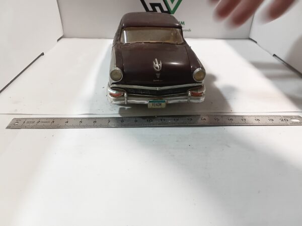 Maquette Ford Fairlane Victoria 1/ 24 à restaurer – Image 2