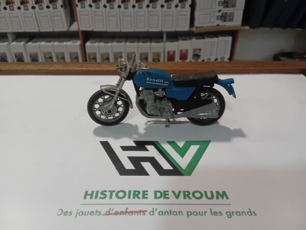Moto Benelli 500cc Polistil 1/24