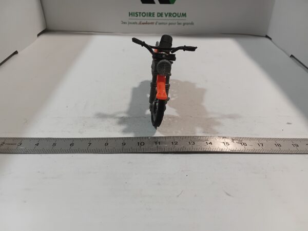 Moto Honda MT 250 1/26 – Image 2