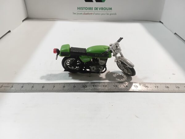 Moto Kawazaki 500 H1 Mach III 1/24 Zylmex – Image 4