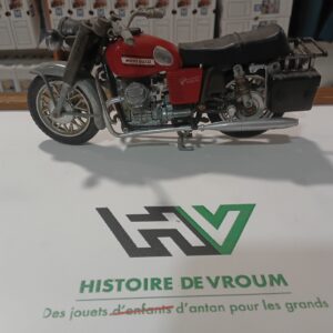 Moto Guzzi Polistil 1/15