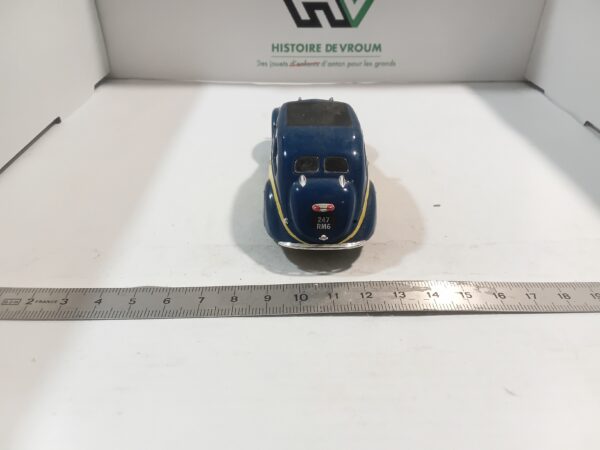 Taxi Peugeot 402 1/43 Norev – Image 3