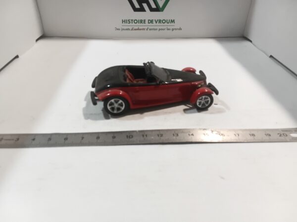 Plymouth Prowler WoodWard Edition Universal Hobbies 1/43 – Image 4