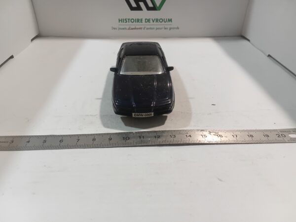 BMW N°8501 1/ 40 Maisto – Image 2