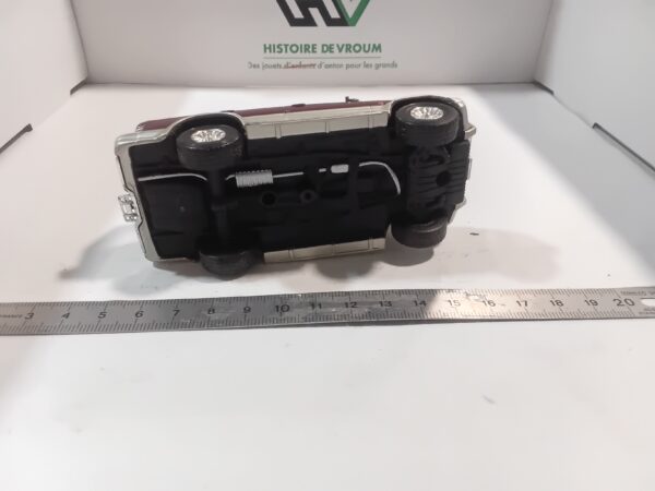 Mitsubishi Pajero 1997 DelPrado 1/43 – Image 5