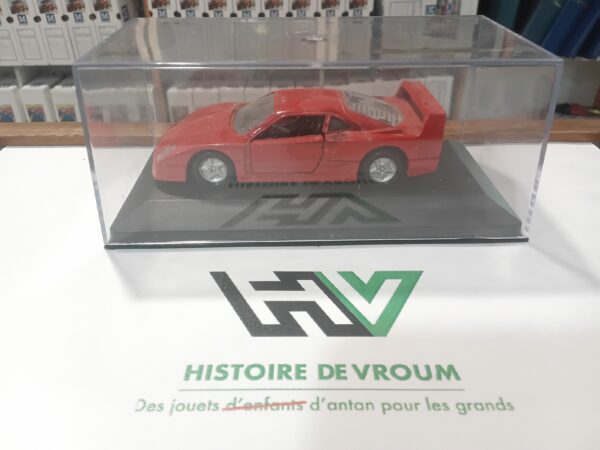 Ferrari F40 1/ 39 Maisto