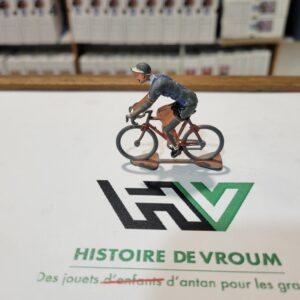 Coureur Cycliste en plomb peint bleu ( état moyen )