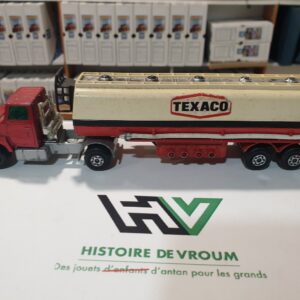 Camion Matchbox Super kings Ford LTS tractor Texaco W/Trailer (bon état)