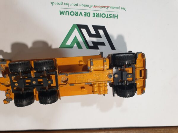 Vintage Siku Volvo F12 Turbo 6 – Image 8