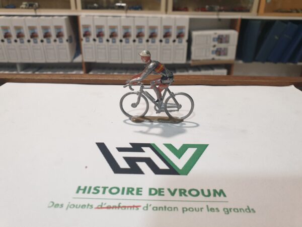 Coureur Cycliste en aluminium divers ( état moyen )