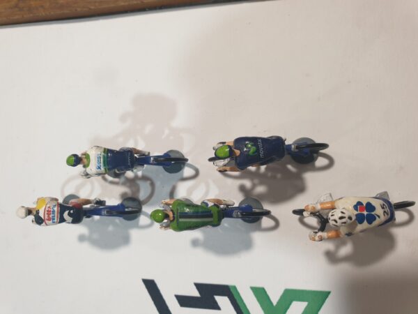 Lot Coureurs Cyclistes en aluminium peints – Image 5