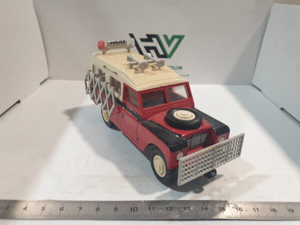 Maquette Land Rover Police Heller Cliclac ( déja montée non complet ) – Image 2