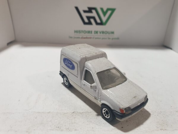 Ford Courrier Matchbox " Ets Bocquet Ford " Très rare 1991 1/54 – Image 2