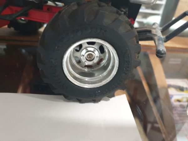 Mud Slinger Shocker 4*4 Voiture télécommandée filaire – Image 9