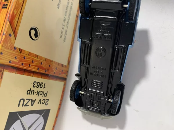 Citroen 2CV AZL Taxi 1957 Norev 1/43 – Image 5