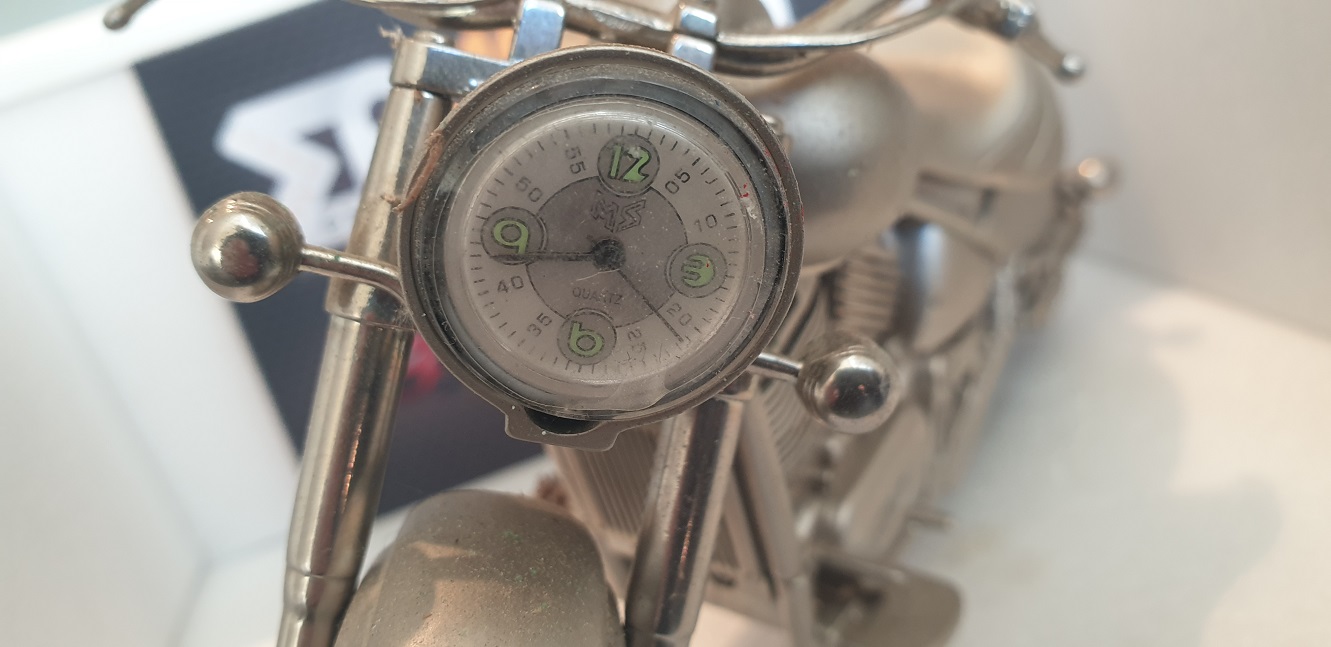 Moto montre en métal - Objet de collection - non testée – Image 3