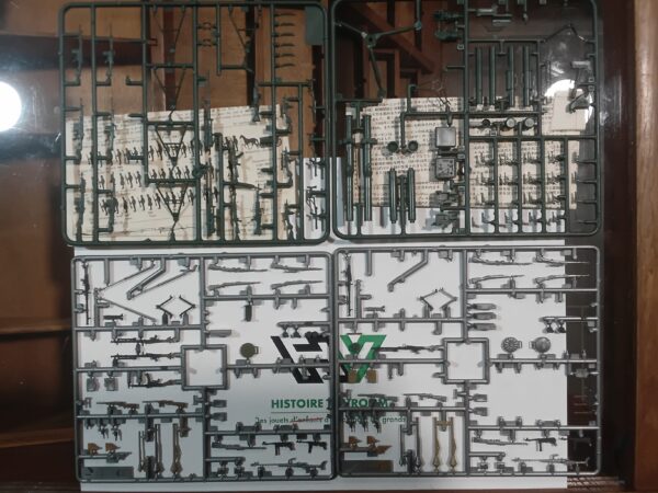 Military Miniatures German Infantry Weapons Set Tamiya 1/35 – Image 3